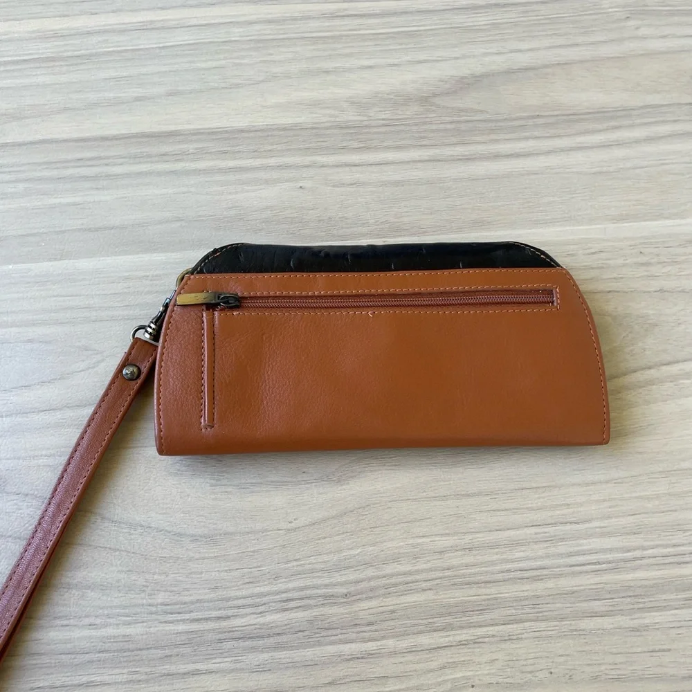 Rogue Black and Brown Leather Wristlet
